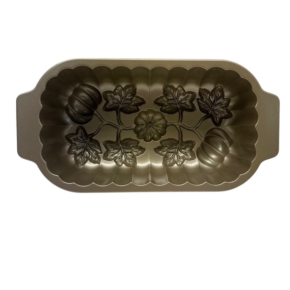 Nordic Ware 3D‎ Pumpkin Patch Loaf Pan Autumn Fall Baking Mold USA